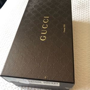 Gucci shoe box